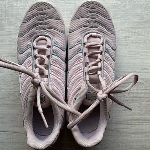 PINK/GRAY NIKE AIR MAX